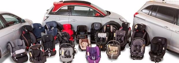 Archivo - Sillas infantiles para coche