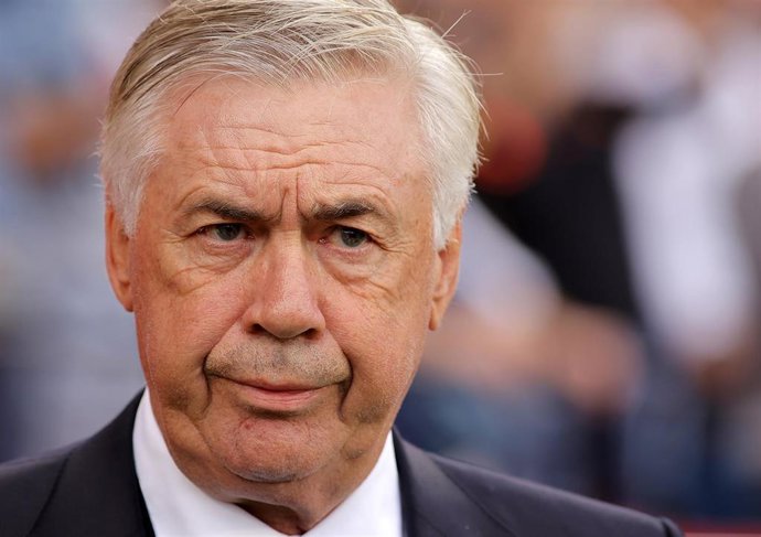 El entrenador del Real Madrid, Carlo Ancelotti, durante un partido