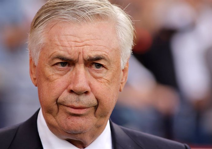 21 October 2023, Spain, Seville: Real Madrid manager Carlo Ancelotti pictured during the Spanish LaLiga soccer match between Sevilla FC vs Real Madrid at Ramon Sanchez-Pizjuan Stadium. Photo: Juan Jose Ubeda/LaPresse via ZUMA Press/dpa