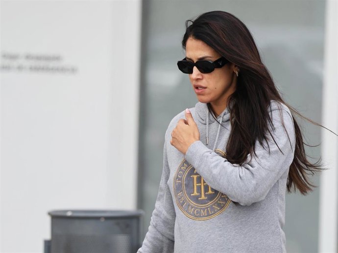 Gabriela Guillén sale del Leroy Merlin tras comprar unas cosas para su bebé