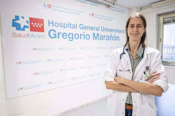 Leire Pérez Latorre, médico adjunto del servicio de Microbiología y Enfermedades Infecciosas e investigadora del Instituto de Investigación Sanitaria Gregorio Marañón (IiSGM) y del CIBERINFECT.
