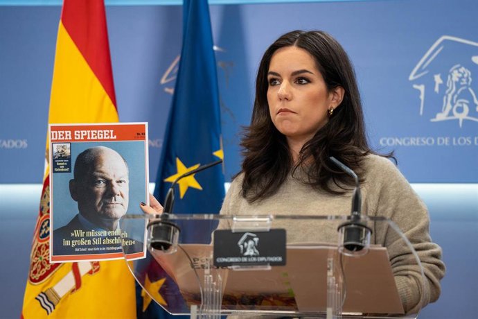 La portavoz de VOX en el Congreso de los Diputados, Pepa Millán, ofrece una rueda de prensa anterior a la Junta de Portavoces, en el Congreso de los Diputados, a 25 de octubre de 2023, en Madrid (España).