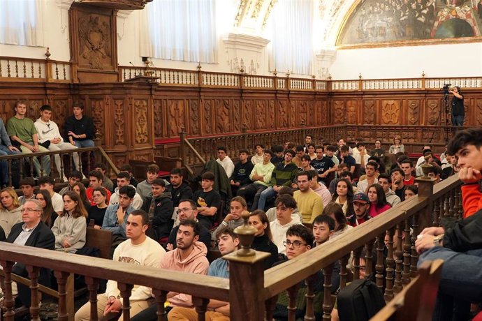 Encuentro '#hack4edu' en la UPSA en Salamanca