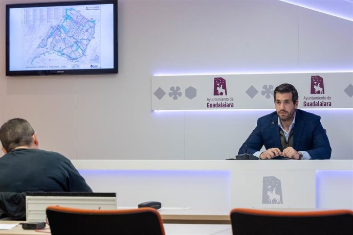 El concejal de Medio Ambiente de Guadalajara, José Luis Alguacil