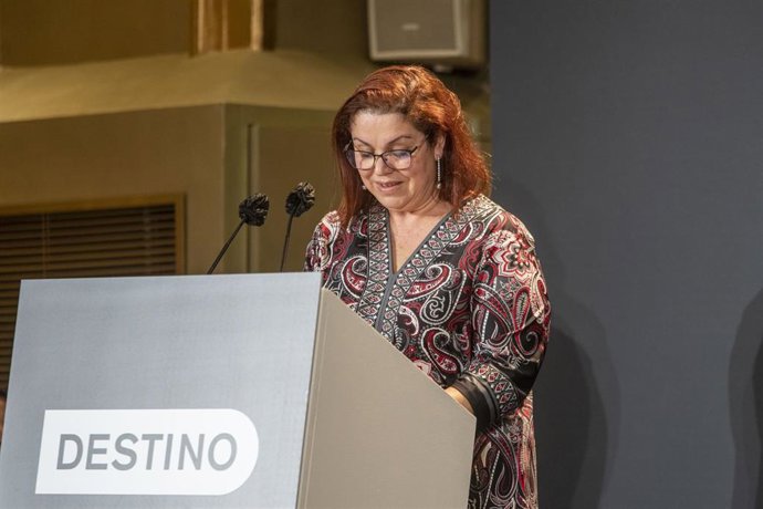 Archivo - La escritora Care Santos en una imagen de archivo.