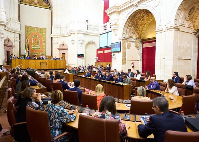 Sesión del Pleno del Parlamento de Andalucía (Foto de archivo).