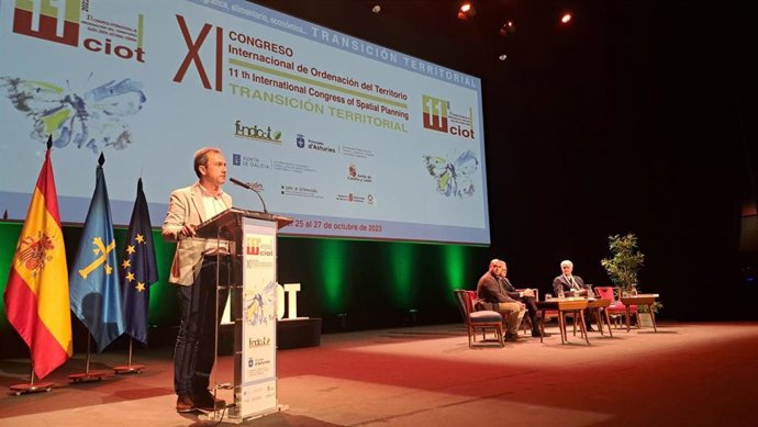 Intervención del consejero de Ordenación del Territorio, Urbanismo, Vivienda y Derechos Ciudadanos del Principado de Asturias, Ovidio Zapico, en la inauguración del XI Congreso Internacional de Ordenación del Territorio, que se celebra en Gijón.