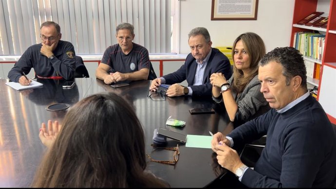 Evelia Rincón preside la mesa de coordinación de servicios municipales para gestionar los efectos de la borrasca Bernard.