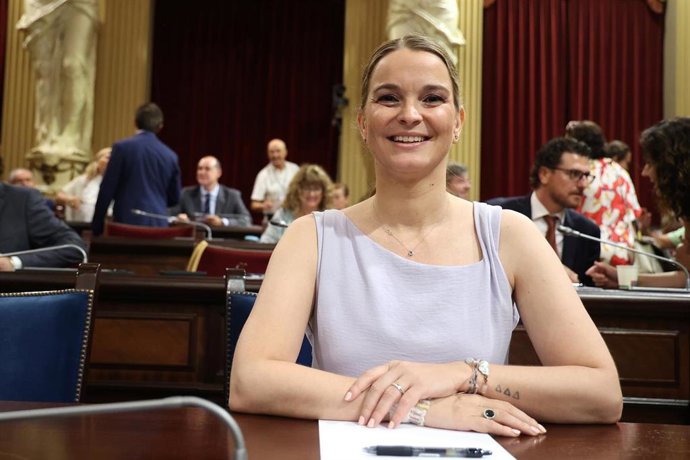 Archivo - La presidenta del Govern, Margalida Prohens.