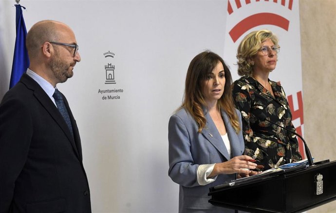 La vicealcaldesa y portavoz del equipo de Gobierno Municipal, Rebeca Pérez, en rueda de prensa