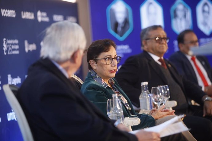 Mesa redonda 'Universidad y Transformacion Digital dentro de las jornas Futuro en Español