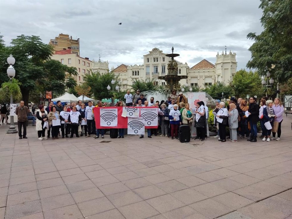 Acto de Personas Sin Hogar, en la plaza Navarra.