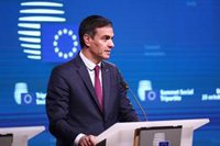 Sánchez defiende la inversión exterior de la Unión Europea como herramienta para "un mundo en paz"
