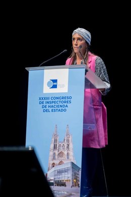 La presidenta de la Asociación de Inspectores de Hacienda del Estado, Ana de la Herrán, durante la inauguración del XXXIII Congreso de Inspectores de Hacienda, que se celebra en Burgos.