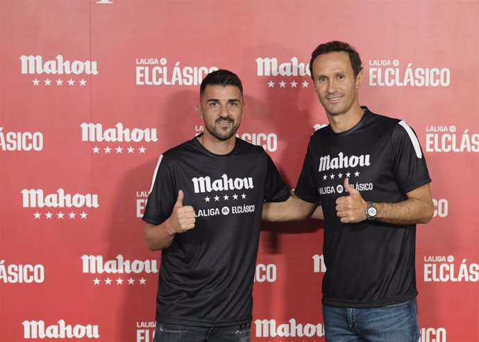 Los exfutbolistas David Villa y Ricardo Carvalho, en un evento de Mahou.