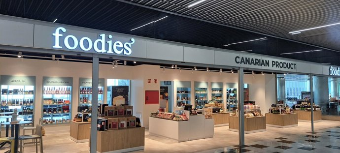 El Aeropuerto de Gran Canaria inaugura la tienda 'Foodies' de productos canarios y delicatesen