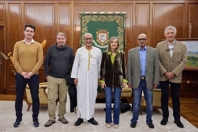 Visita del representante de la Media Luna Saharaui