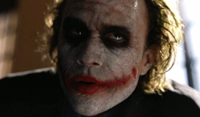 Filtradas imágenes inéditas del Joker de Heath Ledger en El caballero oscuro de Christopher Nolan