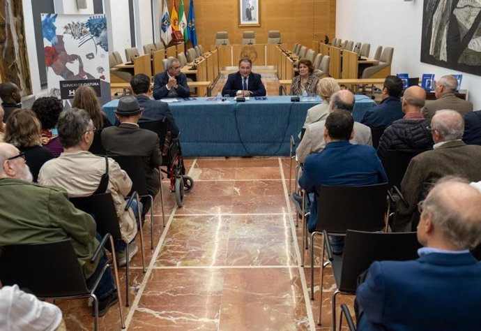 Presentación de las actas del centenario de Ernesto Feria