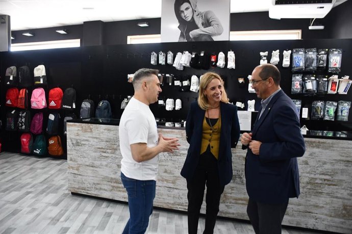 Np La Presidenta De La Diputación Resalta El Potencial Enorme De Villamartín Para Tirar De La Sierra De Cádiz