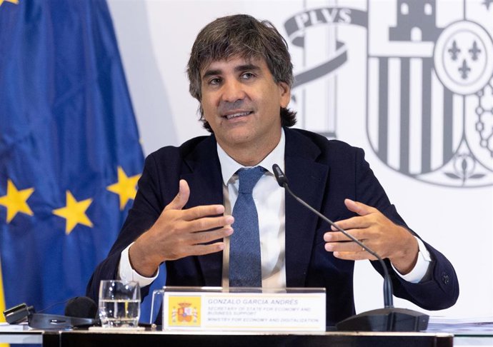 El secretario de Estado de Economía y Apoyo a la empresa, Gonzalo García Andrés, interviene durante la presentación del Estudio Económico de España 2023 de la OCDE, en la sede del Ministerio de Asuntos Económicos y Transformación Digital, a 25 de octubr