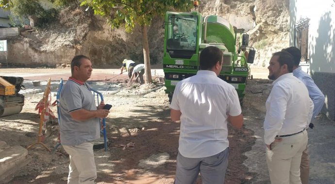 Visita de obras de la Diputación de Granada a Monachil