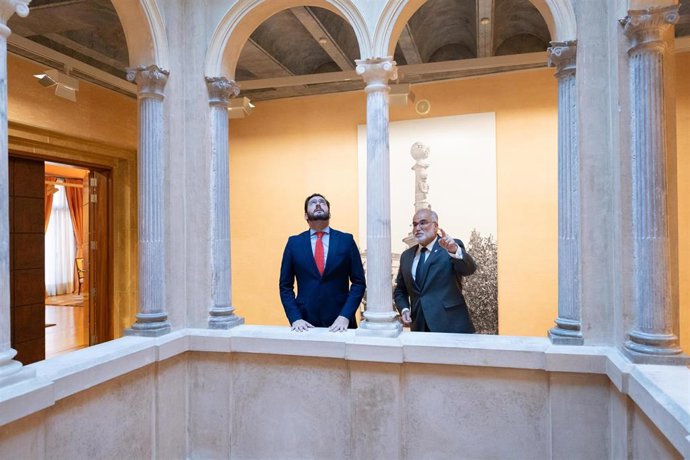 El vicepresidente primero del Gobierno de Aragón, Alejandro Nolasco, junto al lugarteniente del Justicia de Aragón, Javier Hernández.