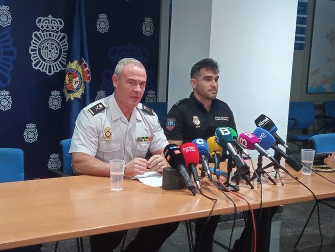 El jefe superior de Policía Nacional en Baleares, José Luís Santafé, y el jefe de Homicidios, Ángel Ruiz.