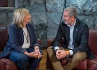 Clavijo avisa de que las ONG "no pueden más" en Canarias con una tutela de más de 4.400 menores migrantes