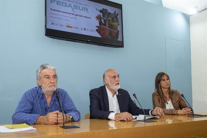 El vicepresidente segundo y responsable del Área de Transición Ecológica, Javier Vidal, presenta la edición 24 de Fegasur