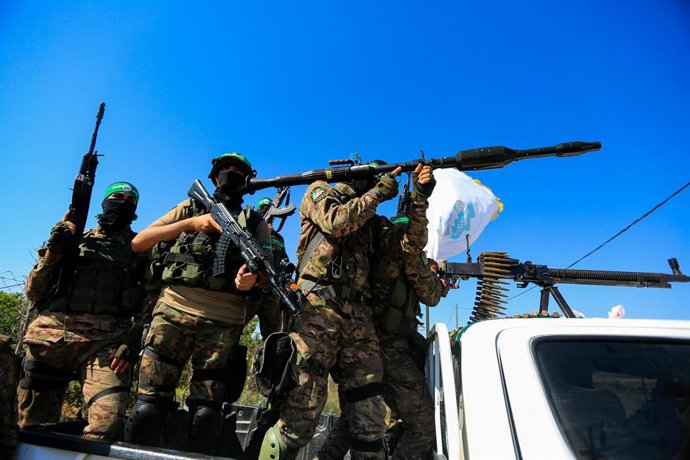 Archivo - Miembros de las Brigadas Ezzeldín al Qassam, brazo armado de Hamás, en la Franja de Gaza