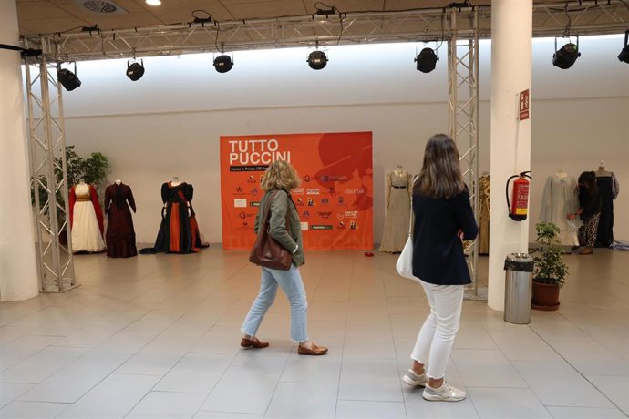 La Diputación de Málaga y el Festival Puccini exponen hasta el domingo vestuario de ópera