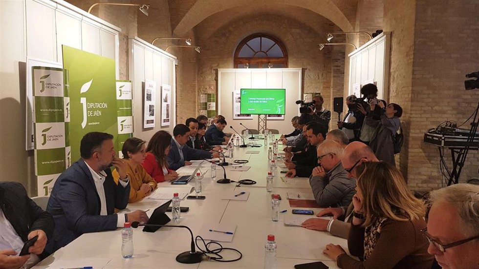 Reunión del Consejo Provincial del Olivar