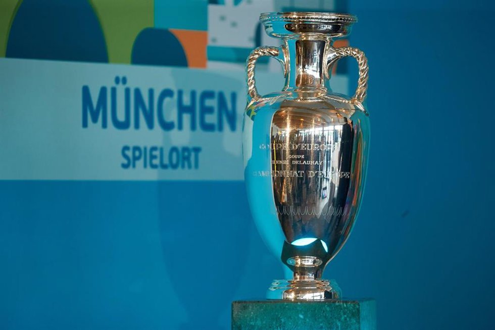 Archivo - Trofeo de la Eurocopa. 