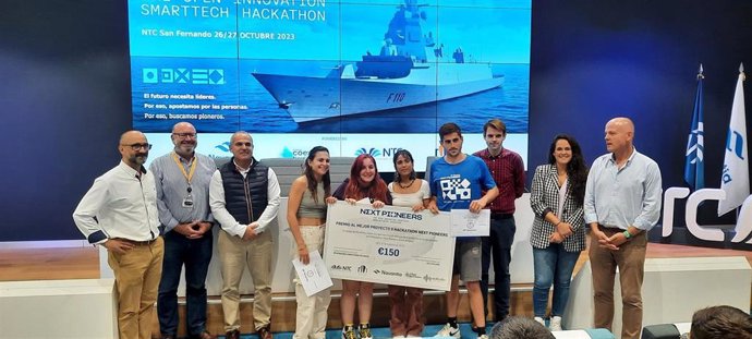 Equipo ganador del segundo hackathon Next Pioneers de Navantia