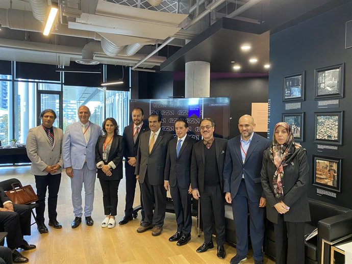 From left to right: Kamran Espili, Executive Director, UEF; Reza Pourvaziry, Chair, UEF; Hanieh Riahi, Graphic Designer, UEF; Eduardo Jasso, Director, Latin America and Caribbean Branch, UEF; Khalid bin Rashid Al-Mansouri Ambassador of Qatar in Canada; 