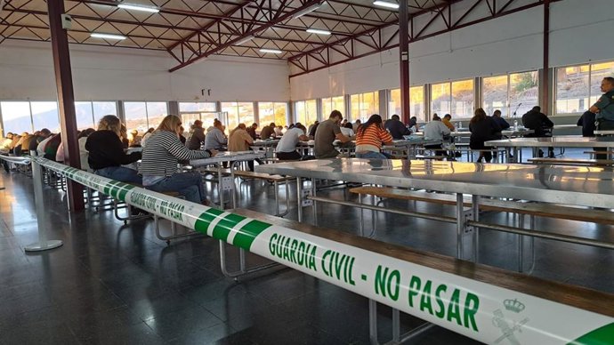 Un total de 26.915 personas opositan este fin de semana en toda España a una de las 2.520 plazas para la escala de cabos y guardias de la Guardia Civil ofertada este año. Esta oferta de empleo público supone el mayor incremento desde el año 2011.