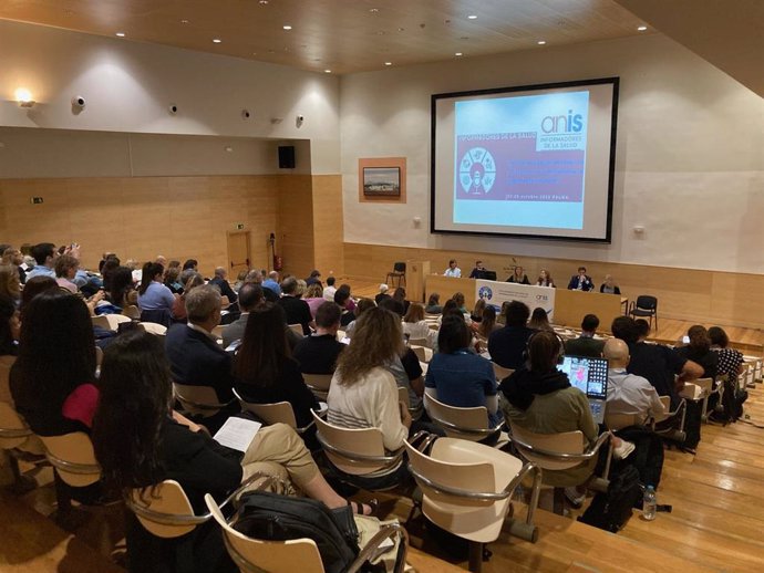 La alimentación y el cambio climático, principales problemas de salud en el futuro inmediato, según expertos.