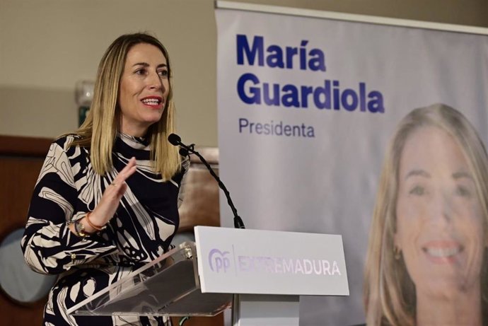 María Guardiola, interviene en la Junta Directiva Regional del PP de Extremadura.