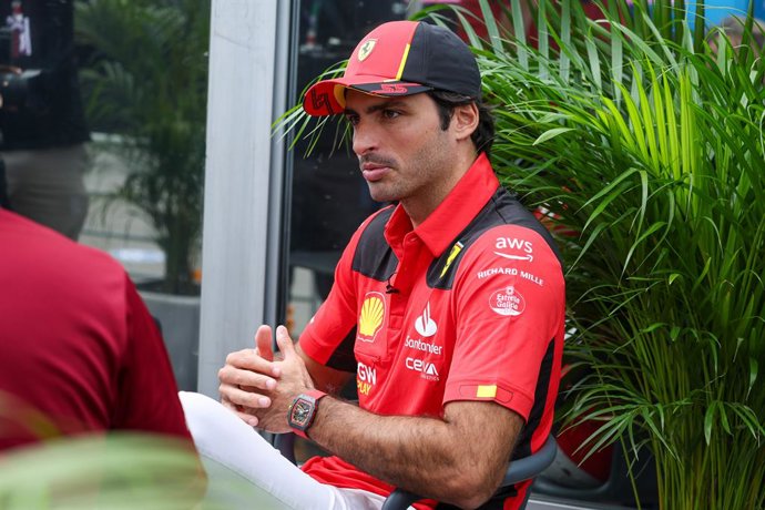 SAINZ Carlos (spa), Scuderia Ferrari SF-23, portrait during the 2023 Formula 1 Grand Premio de la Ciudad de Mexico, 19th round of the 2023 Formula One World Championship from October 27 to 29, 2023 on the Autodromo Hermanos Rodriguez, in Mexico City, Me