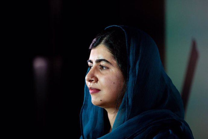 Archivo - February 6, 2023, London, United Kingdom: Malala Yousafzai, a female education activist attends the 'Stranger At The Gate' screening and Q&A at The W Hotel in London.
