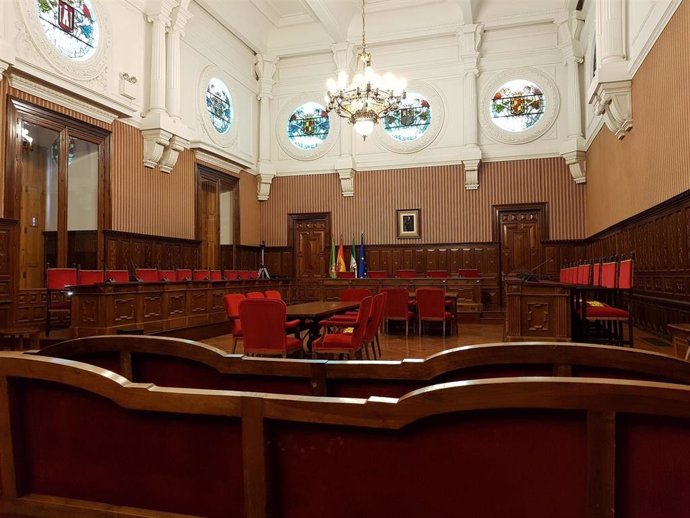 Salón de plenos de la Diputación de Jaén.
