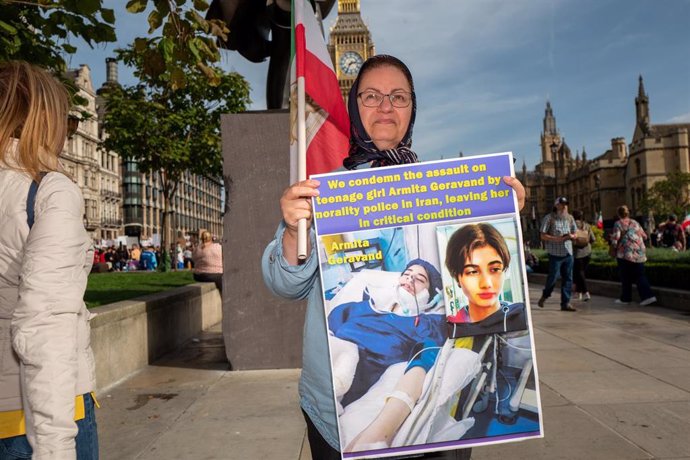 Protesta por la muerte de Armita Geravand en Londres en una imagen de archivo
