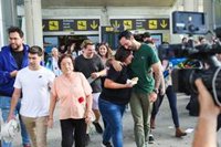 Valtonyc agradece la "solidaridad" de quienes le han ayudado a regresar a España