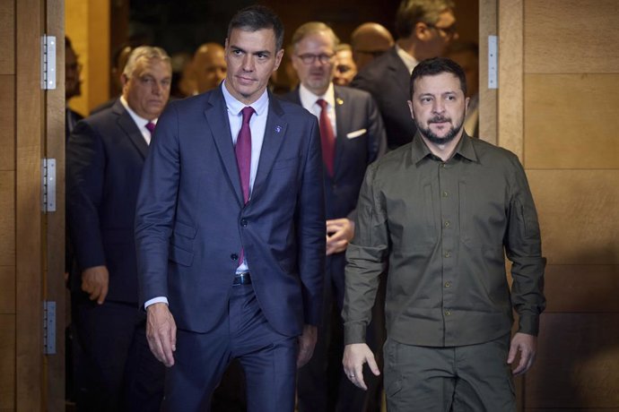 Pedro Sánchez i Volodimir Zelenski 
