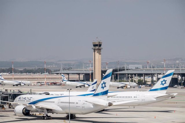 Archivo - Aviones en el aeropuerto Ben Gurion de Tel Aviv