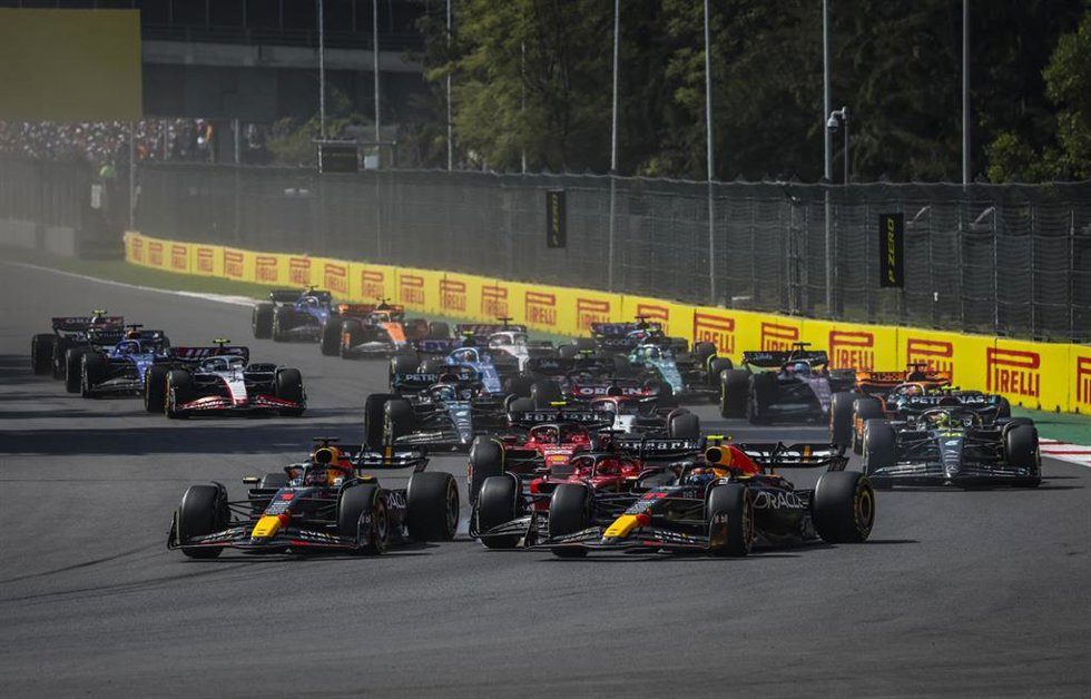 Salida del Gran Premio de México