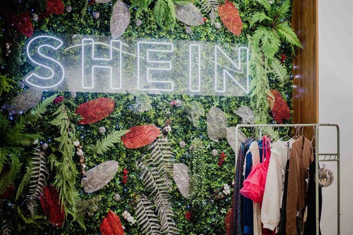 Archivo - SHEIN abre las puertas de su primera `pop-up store' navideña en intu Xanadú