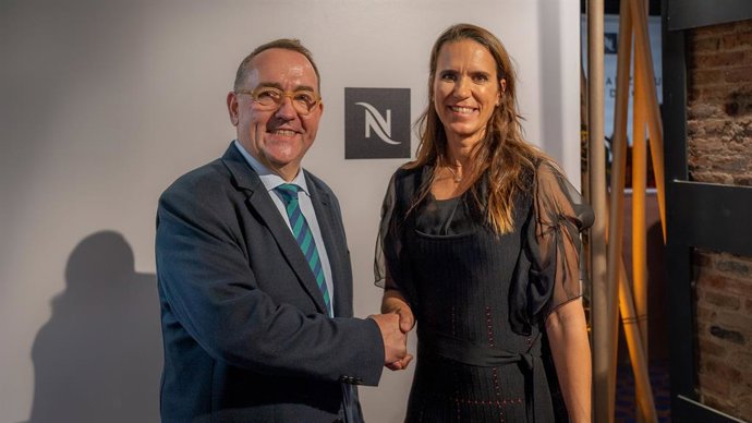 Archivo - Acuerdo entre Club Hostelería de España y Nespresso Professional