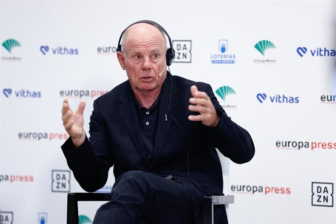 Archivo - El ceo de la Copa América, Grant Dalton, en los Desayunos Deportivos Europa Press.